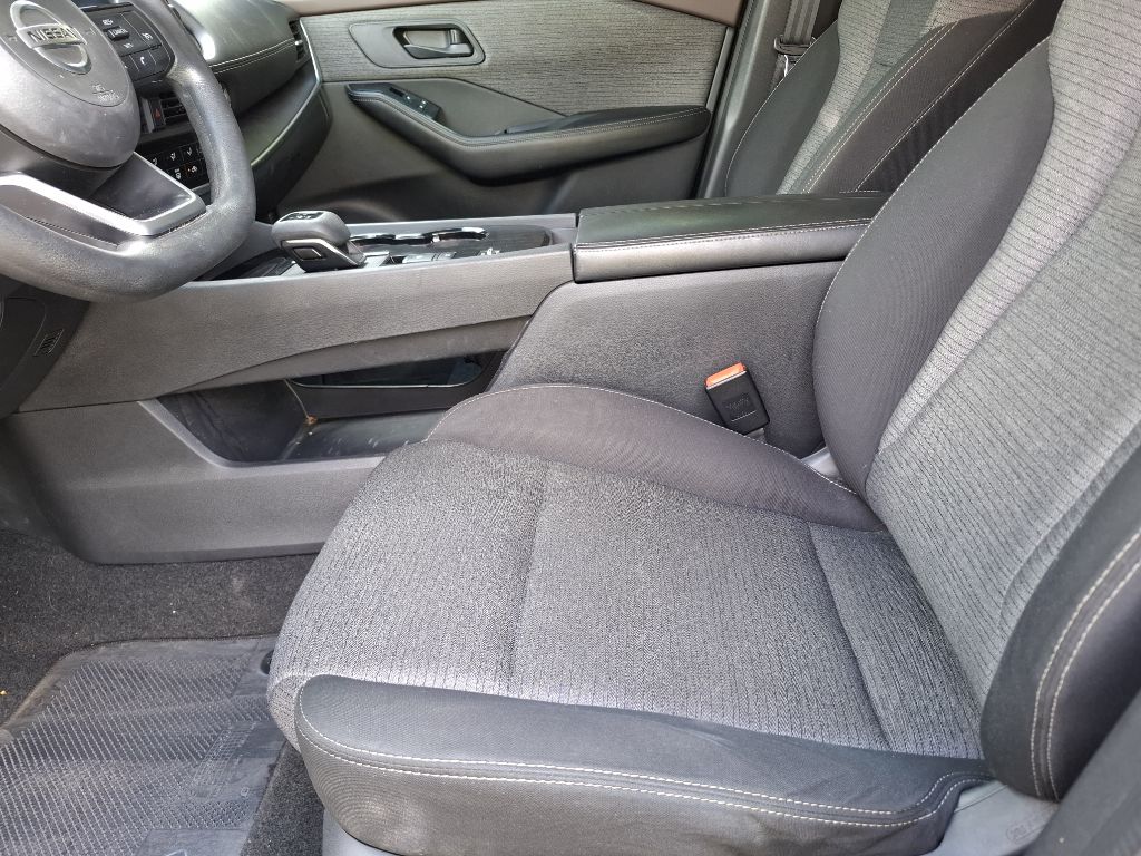 Photo 4 of this NISSAN ROGUE