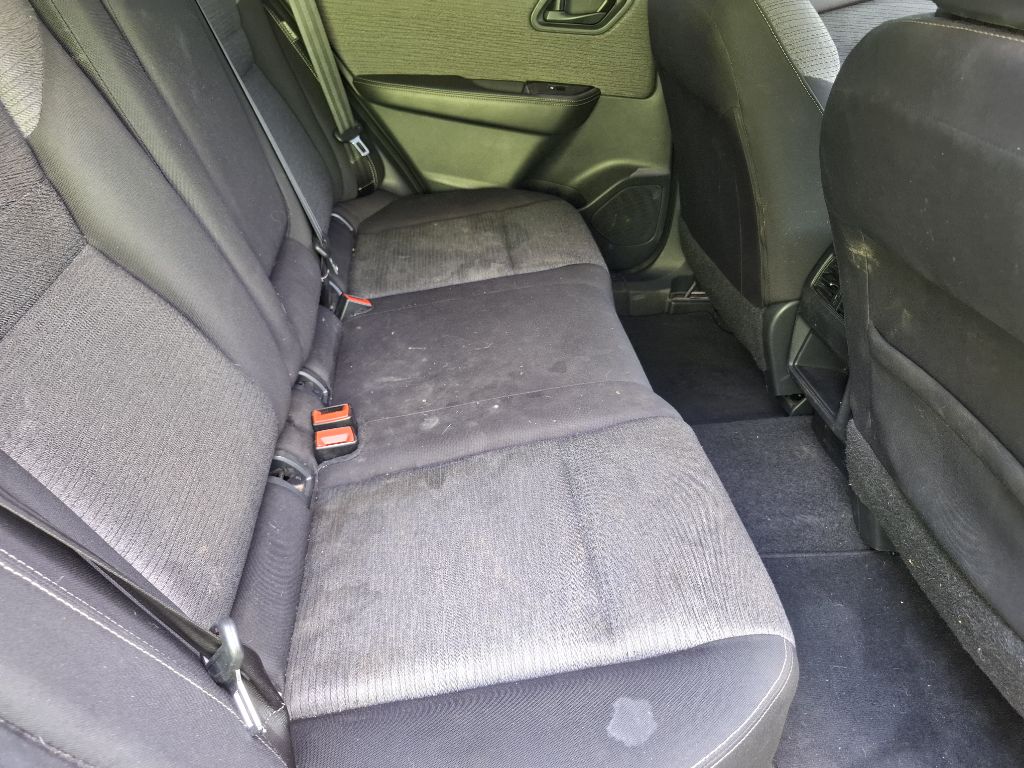Photo 9 of this NISSAN ROGUE
