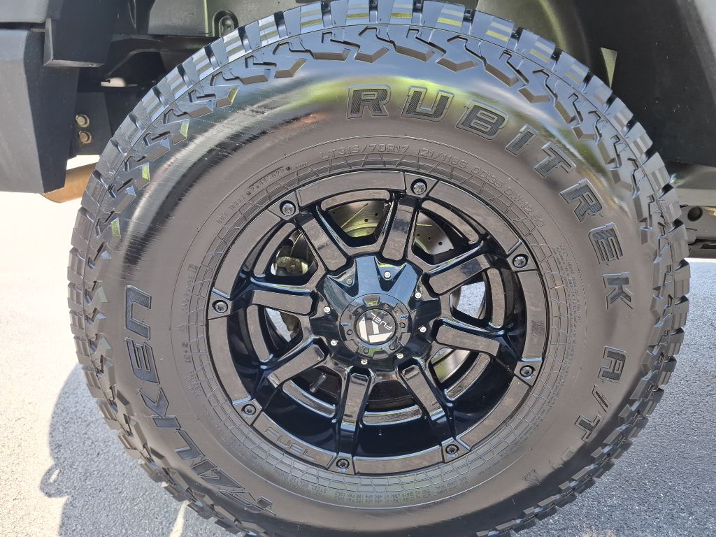 Photo 9 of this JEEP WRANGLER UNLIMI