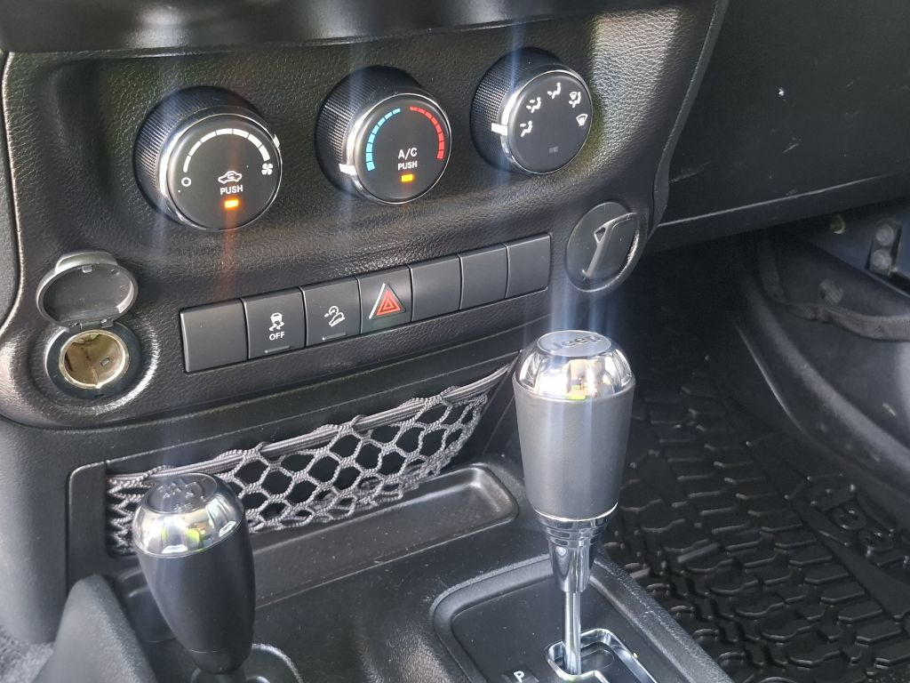 Photo 7 of this JEEP WRANGLER UNLIMI
