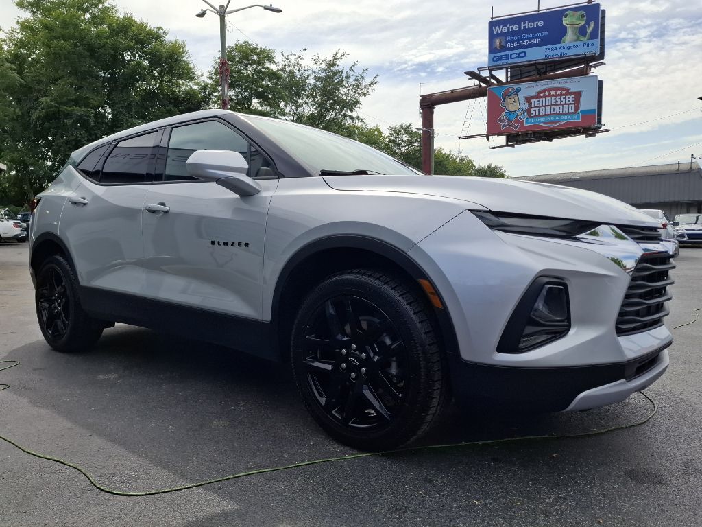 Photo 6 of this CHEVROLET BLAZER