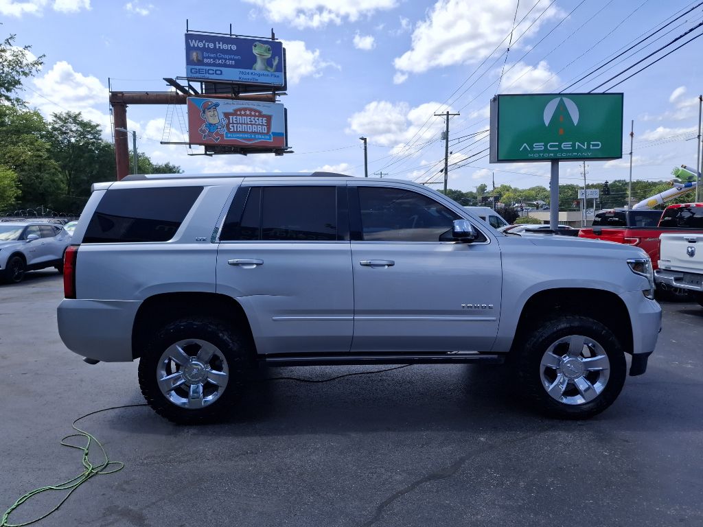 Photo 6 of this CHEVROLET TAHOE