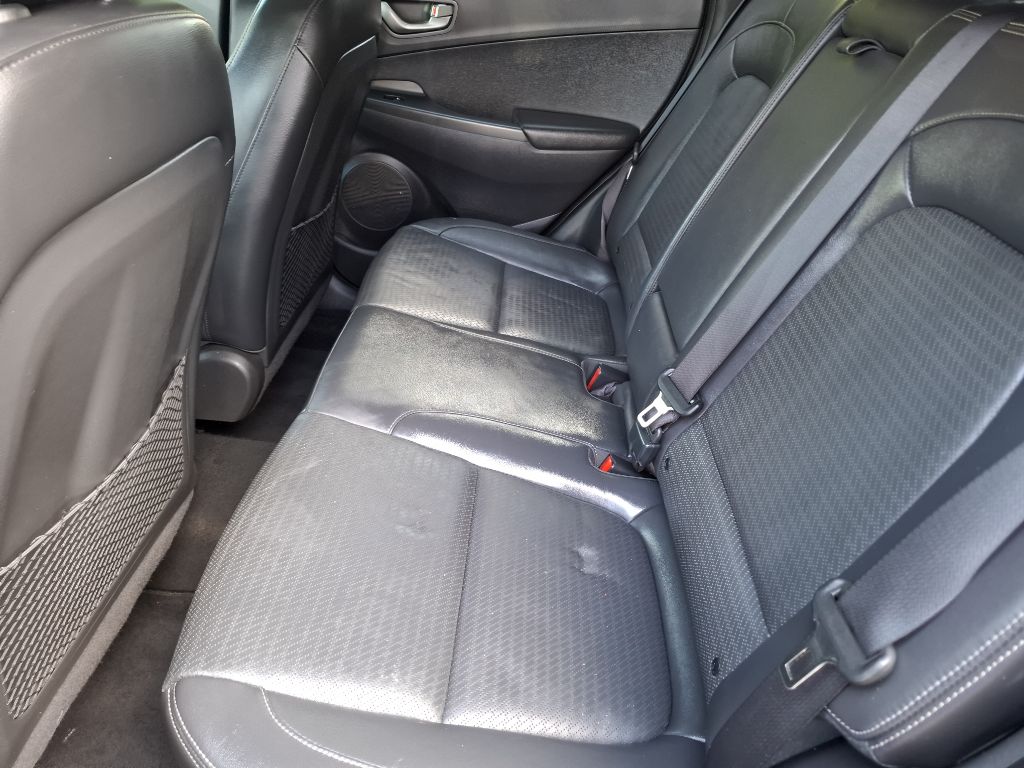 Photo 11 of this HYUNDAI KONA