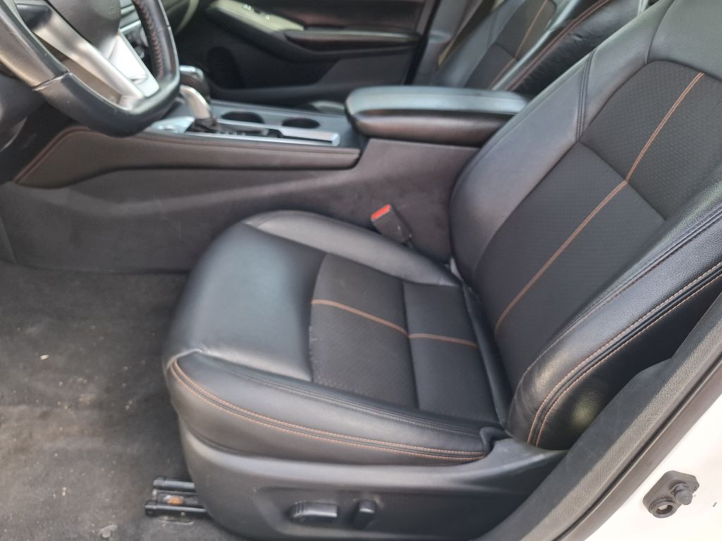 Photo 10 of this NISSAN ALTIMA