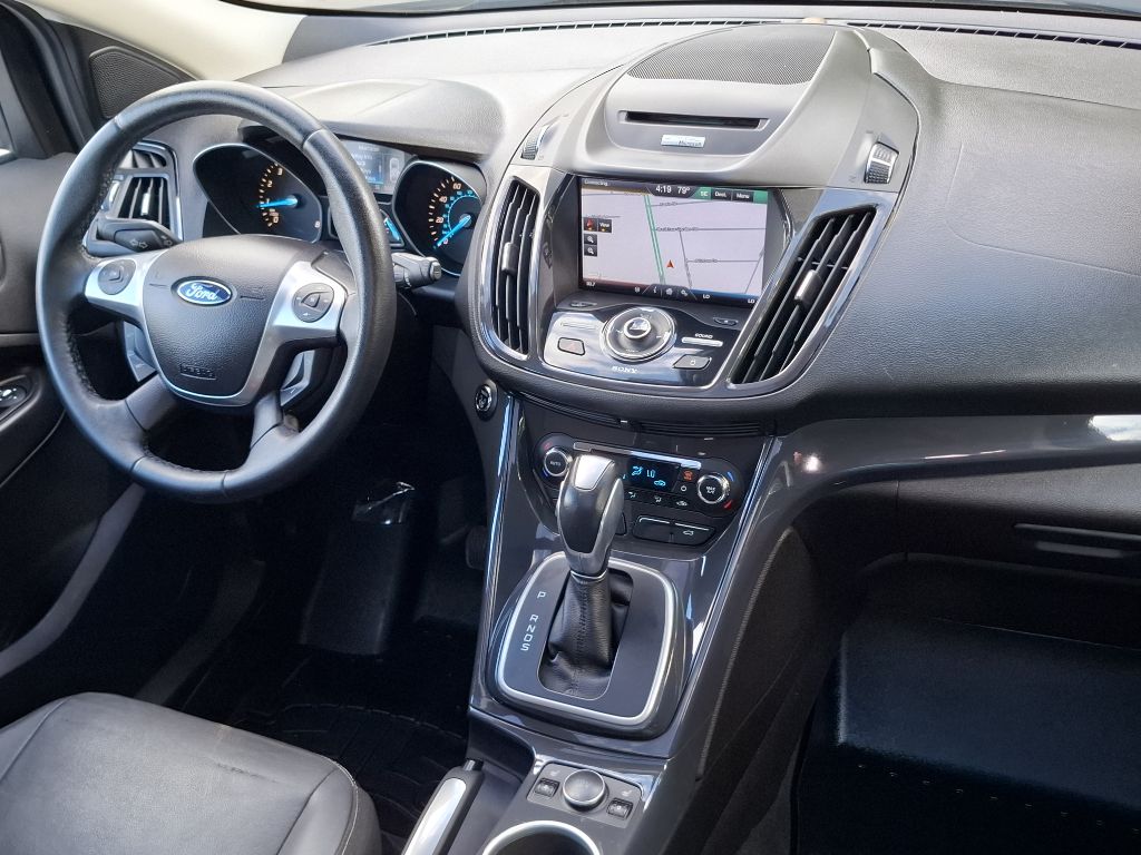 Photo 8 of this FORD ESCAPE