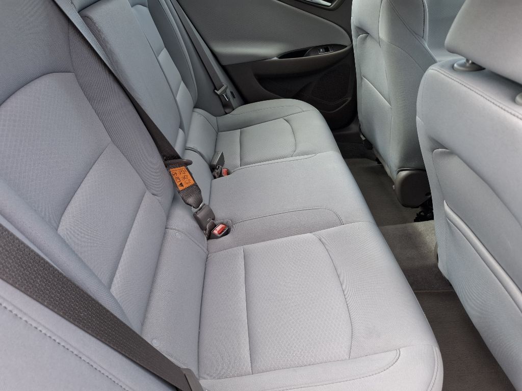 Photo 9 of this CHEVROLET MALIBU