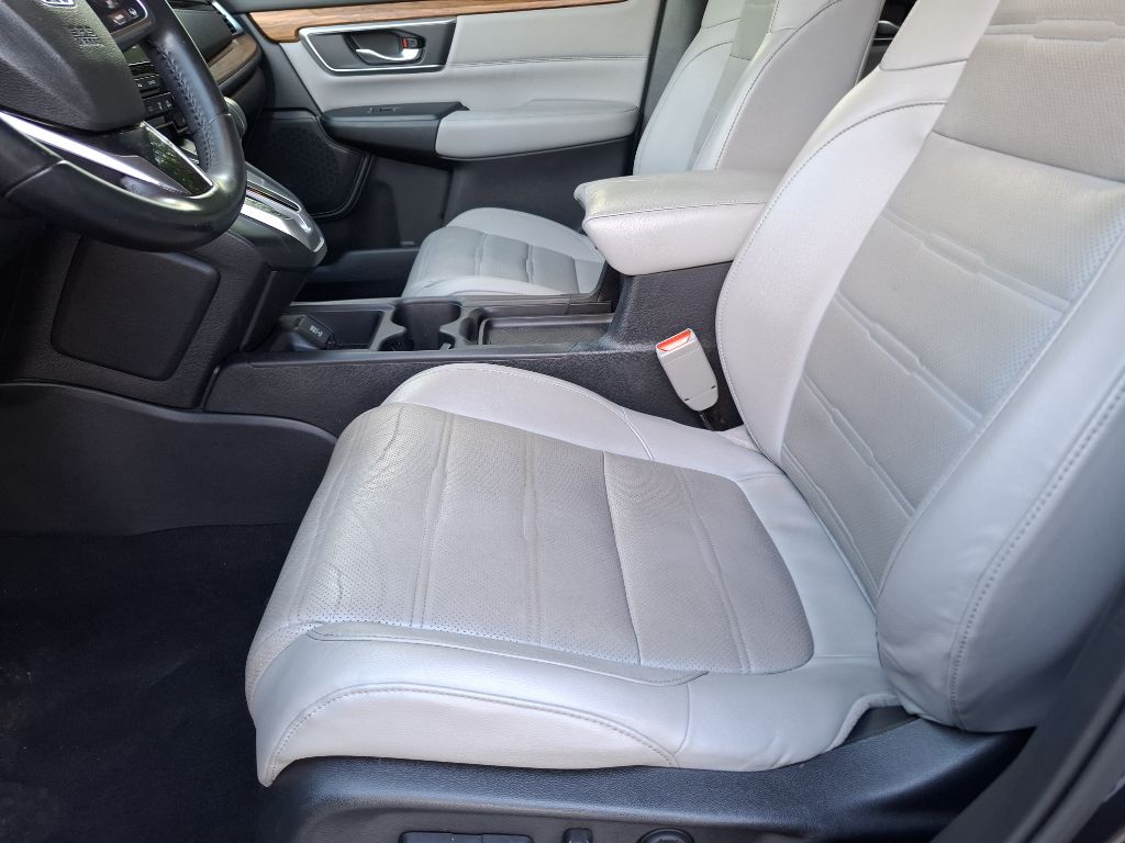 Photo 7 of this HONDA CR-V