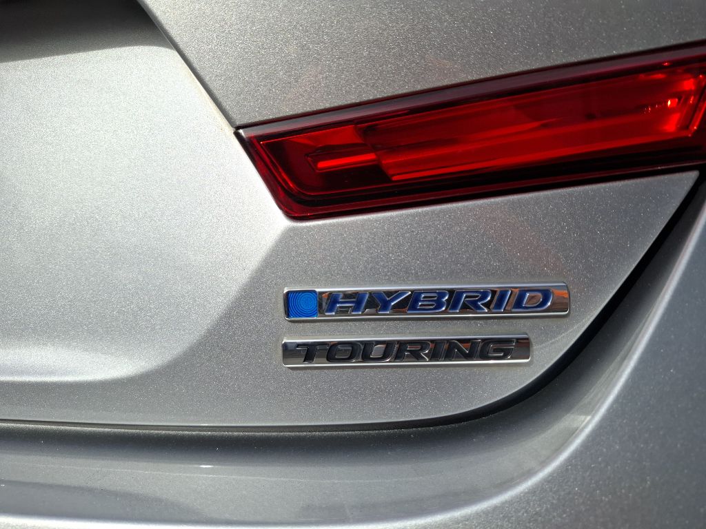 Photo 7 of this HONDA ACCORD HYBRID