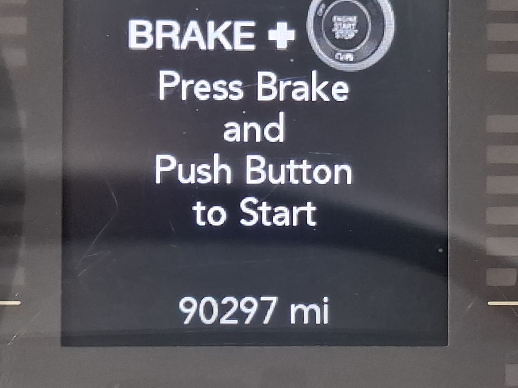 Photo 13 of this JEEP CHEROKEE