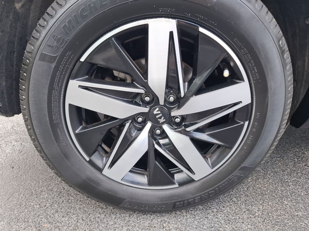 Photo 7 of this KIA SORENTO