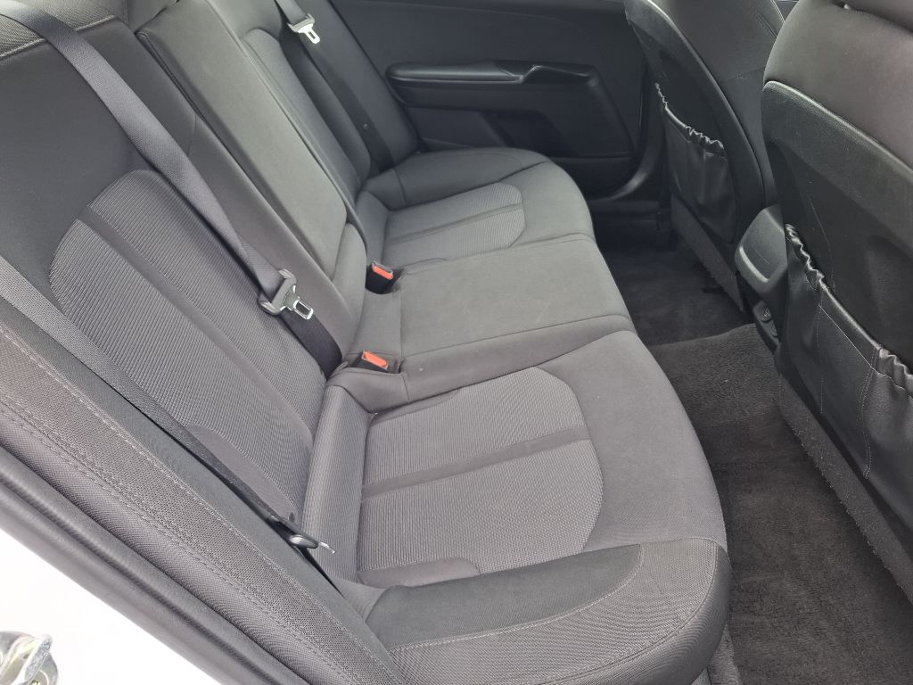 Photo 8 of this KIA K5