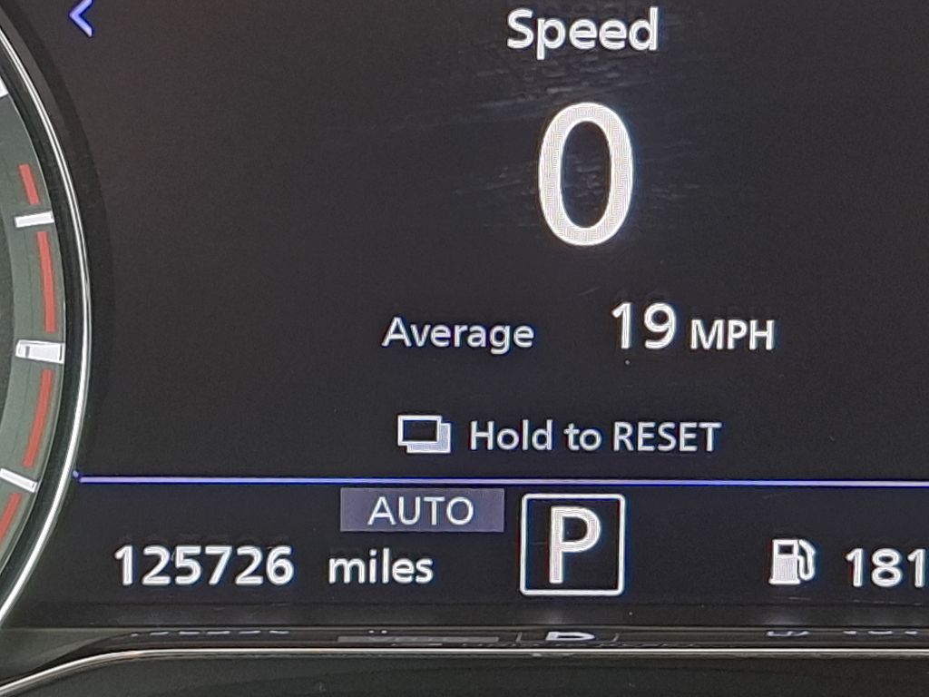 Photo 16 of this INFINITI QX80