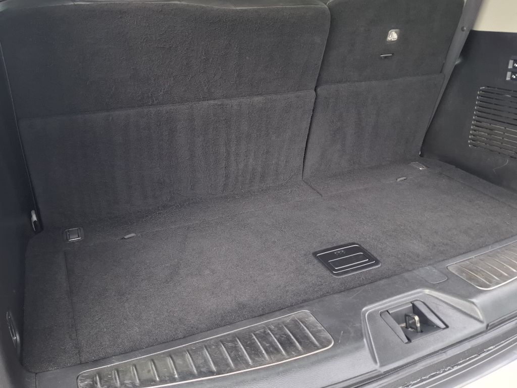Photo 14 of this INFINITI QX80