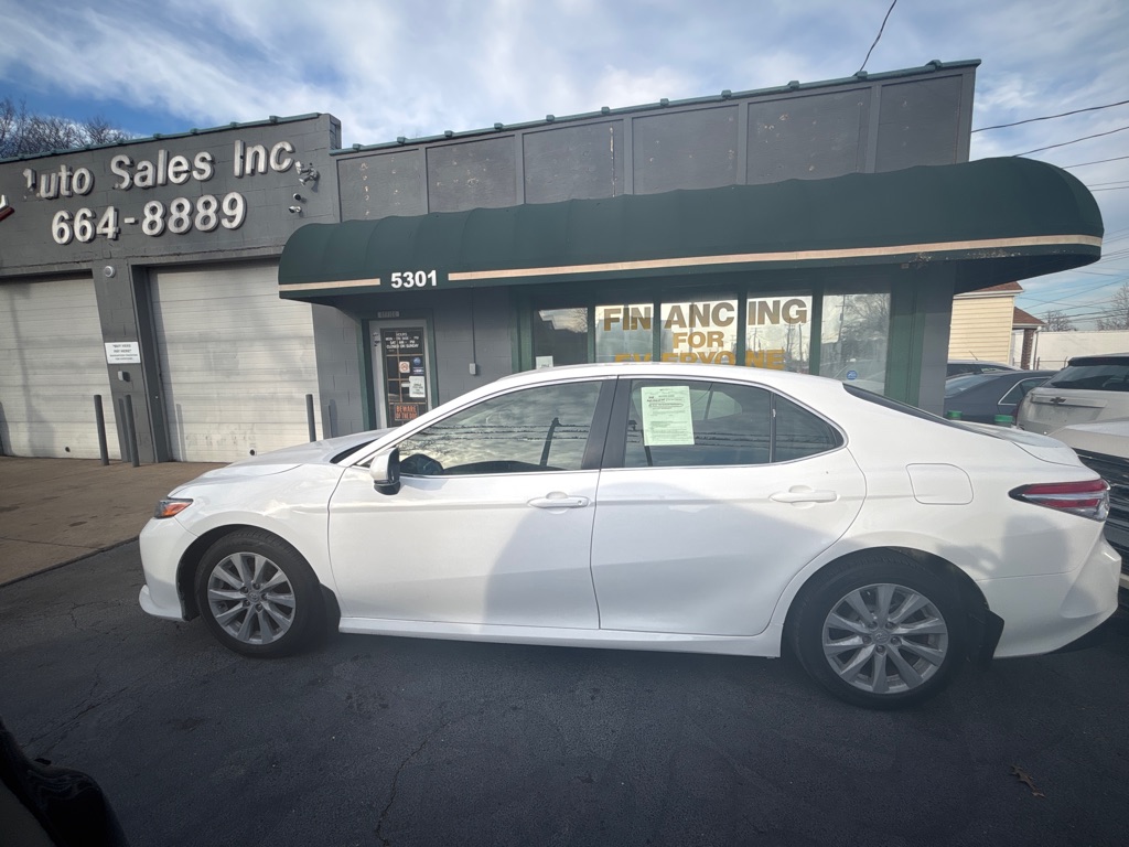 Photo 6 of this TOYOTA CAMRY