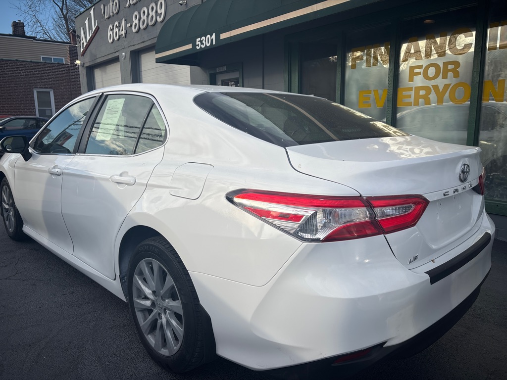 Photo 9 of this TOYOTA CAMRY