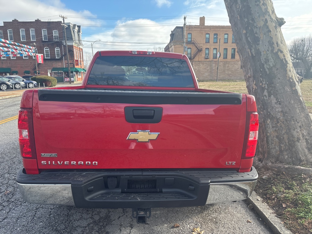 Photo 7 of this CHEVROLET SILVERADO 1500