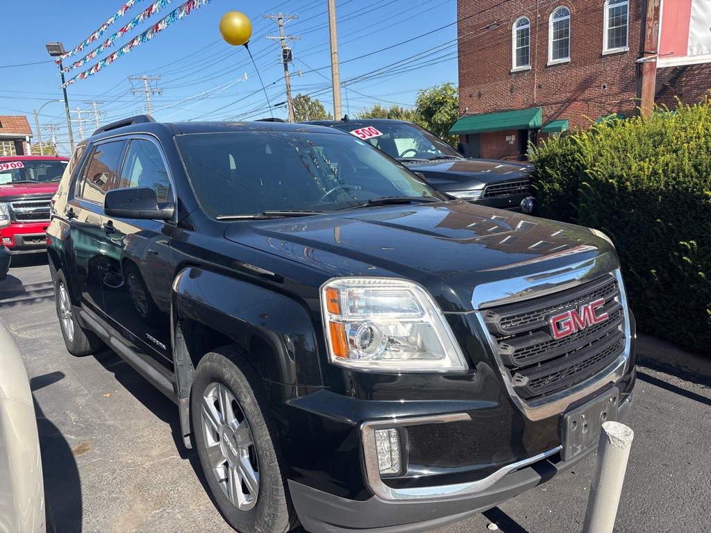 Photo 4 of this GMC TERRAIN