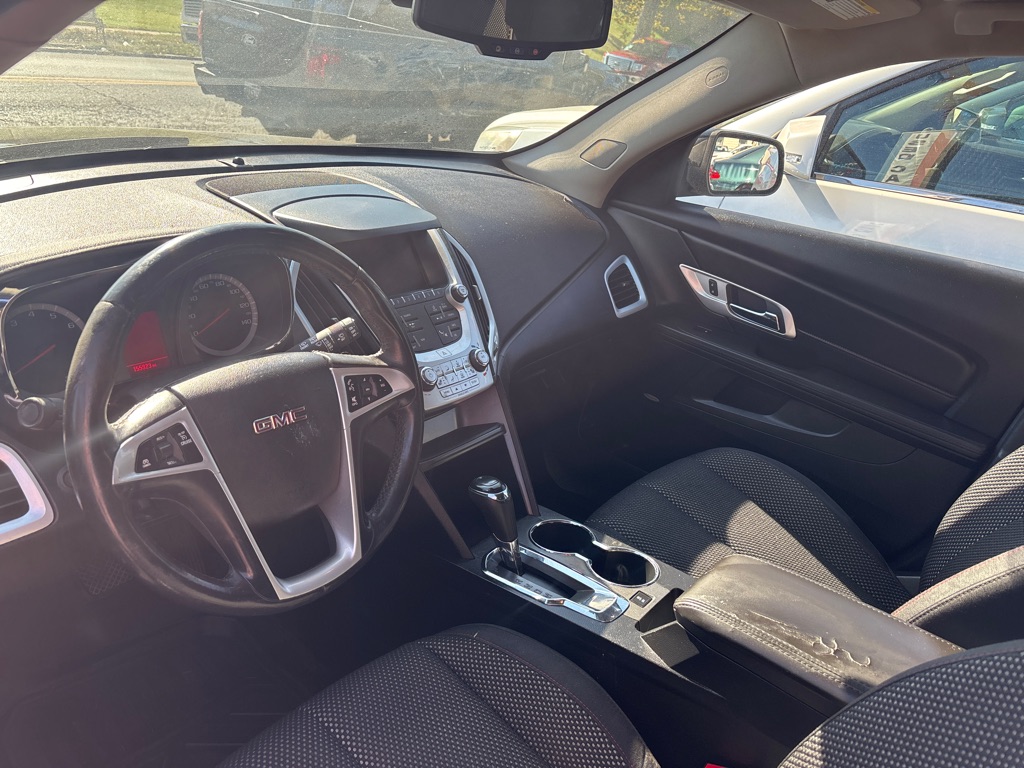 Photo 5 of this GMC TERRAIN