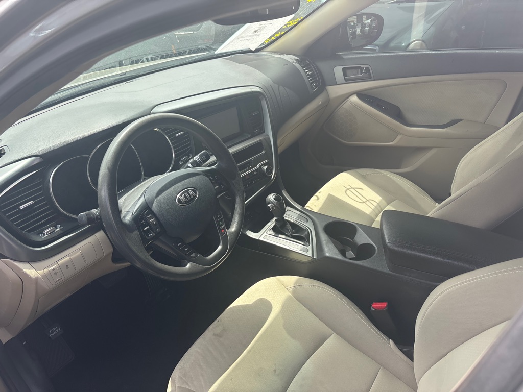 Photo 7 of this KIA OPTIMA