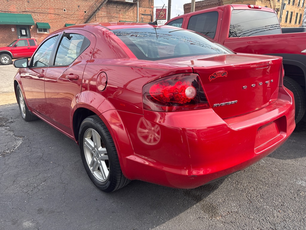 Photo 4 of this DODGE AVENGER