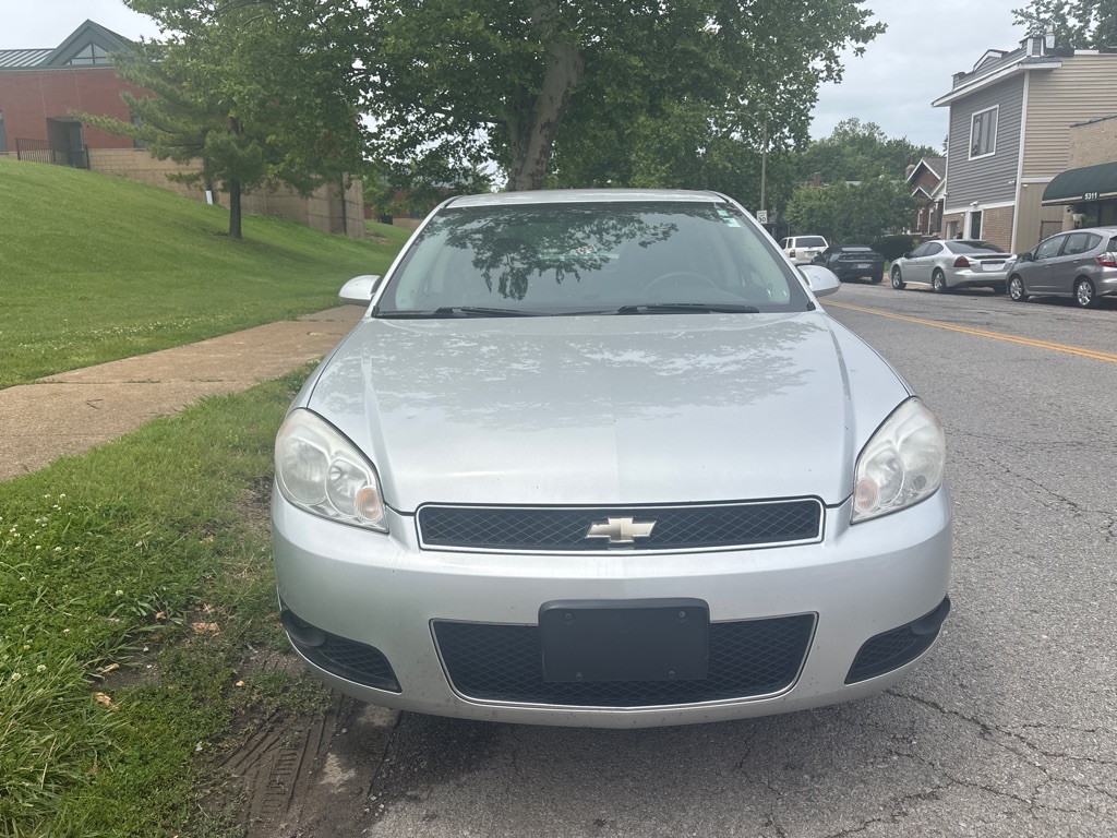 Photo 2 of this CHEVROLET IMPALA