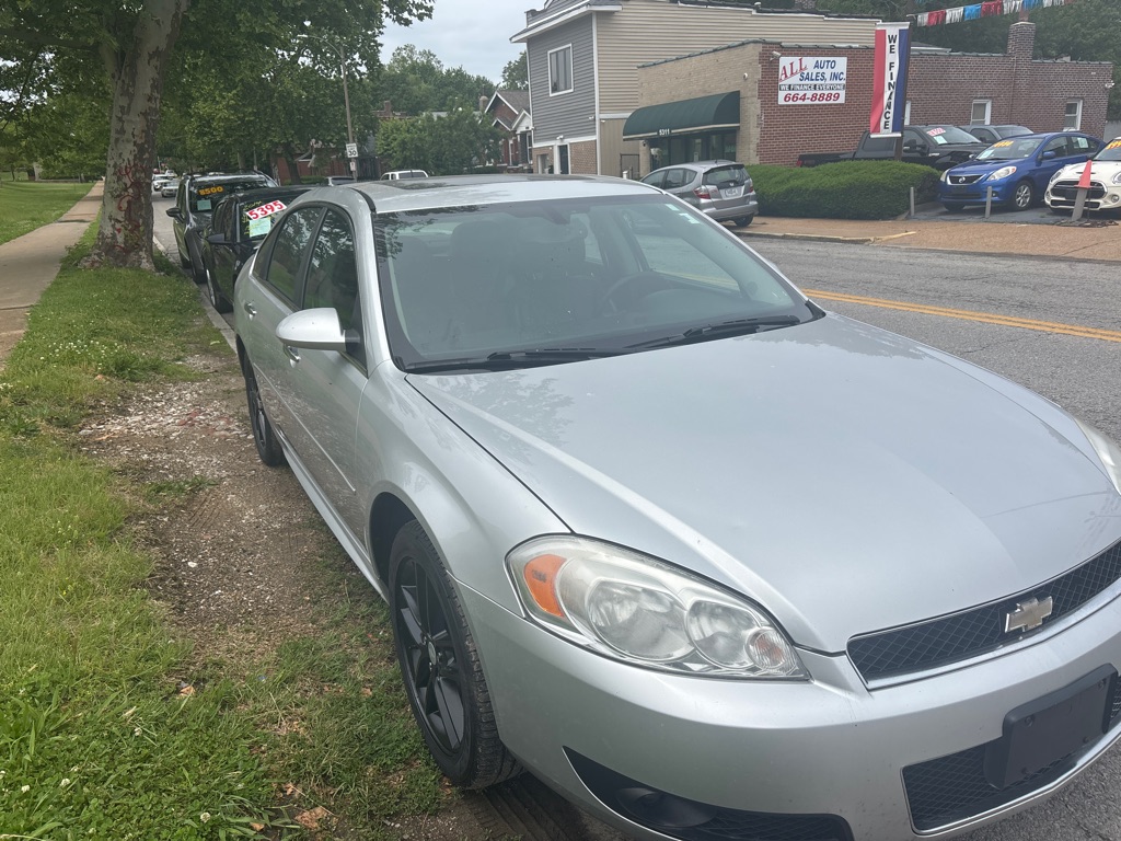 Photo 3 of this CHEVROLET IMPALA