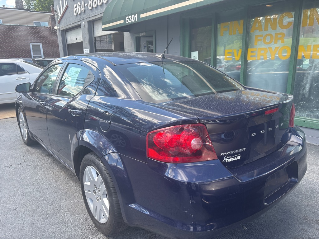 Photo 5 of this DODGE AVENGER