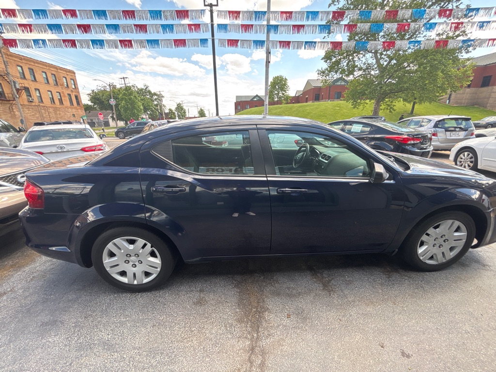 Photo 7 of this DODGE AVENGER