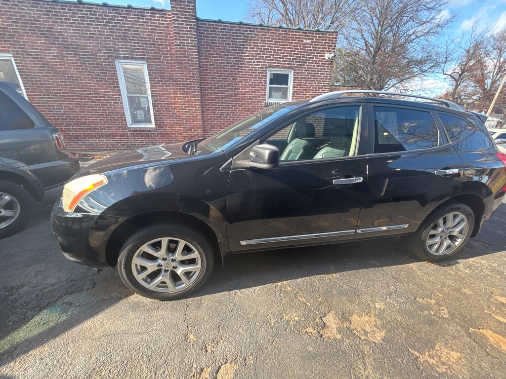 Photo 6 of this NISSAN ROGUE