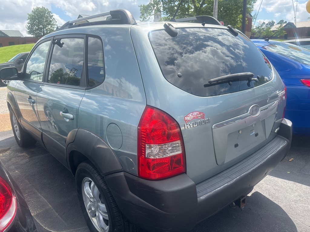 Photo 6 of this HYUNDAI TUCSON