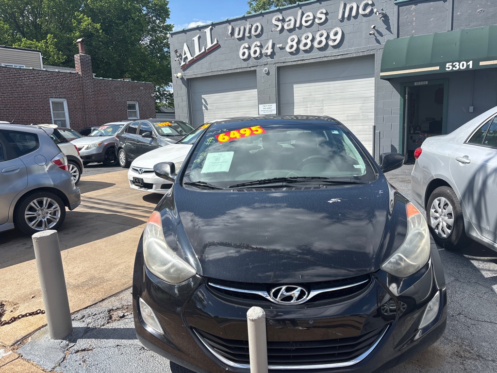 Photo 2 of this HYUNDAI ELANTRA