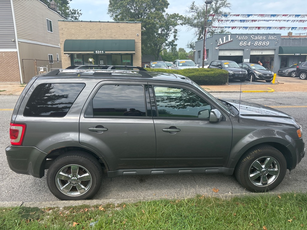 Photo 4 of this FORD ESCAPE