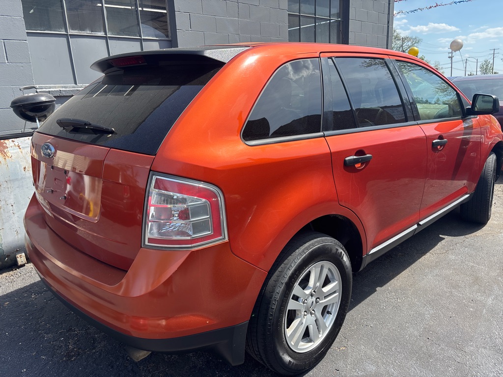 Photo 4 of this FORD EDGE