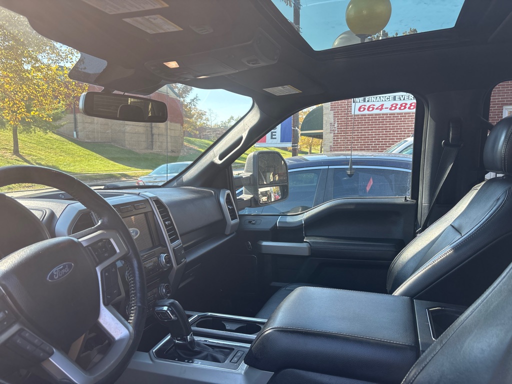 Photo 10 of this FORD F150