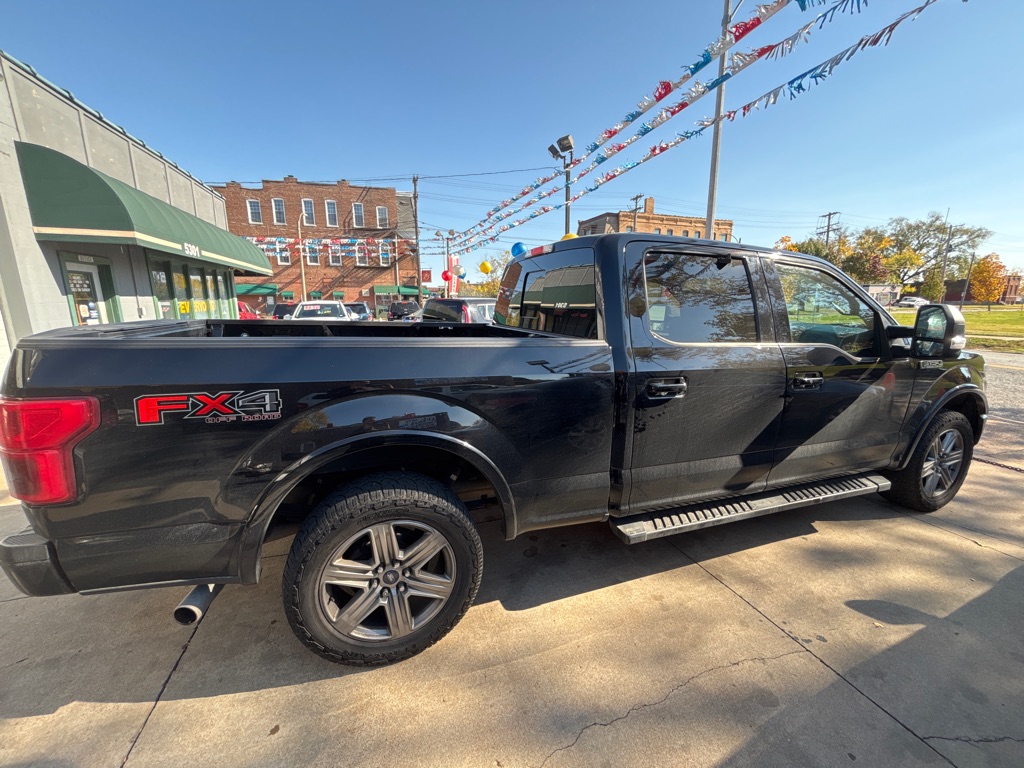 Photo 4 of this FORD F150