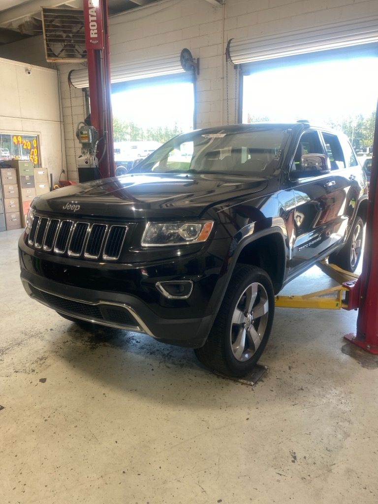 2014 Jeep Grand Cherokee Limited's photo