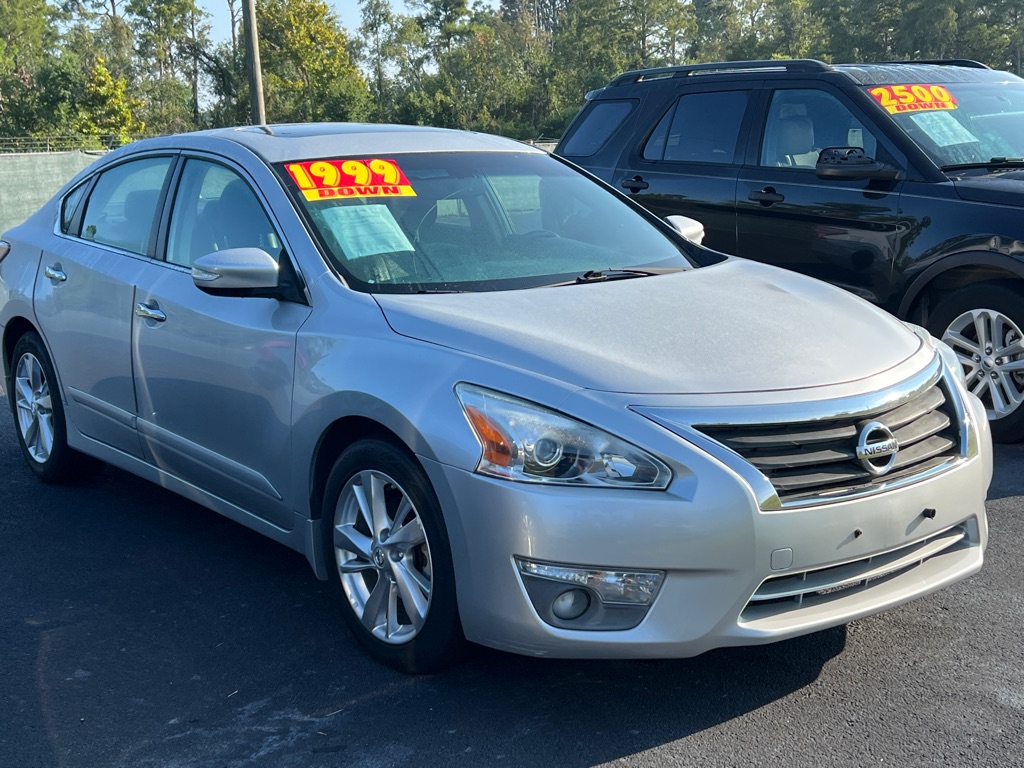 2014 Nissan Altima SL's photo