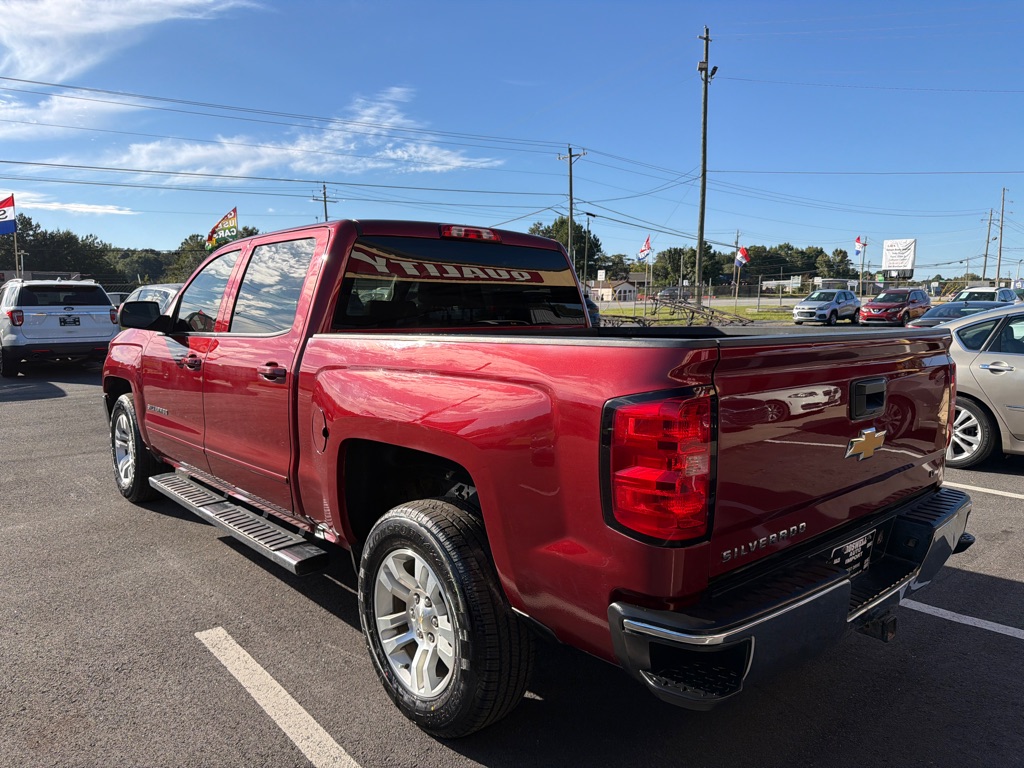 Photo 3 of this CHEVROLET SILVERADO 1500