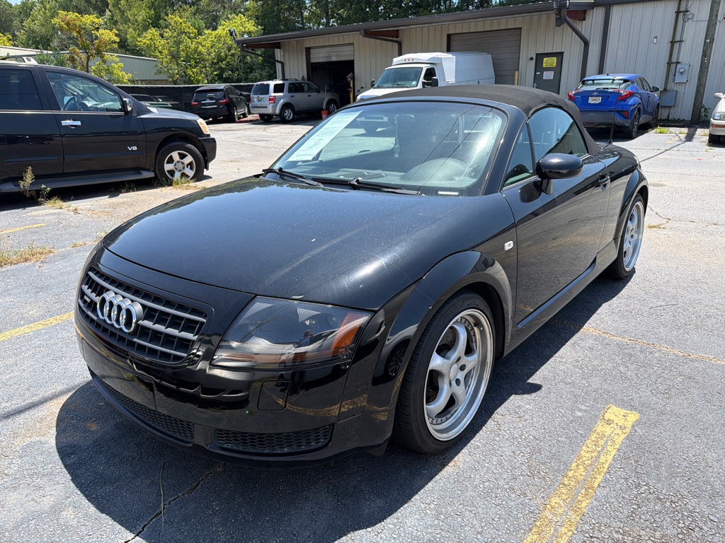 Photo 2 of this AUDI TT
