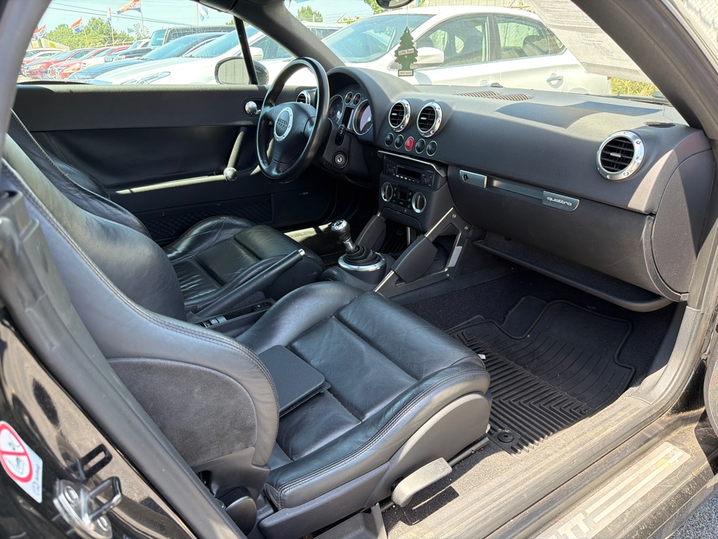 Photo 6 of this AUDI TT
