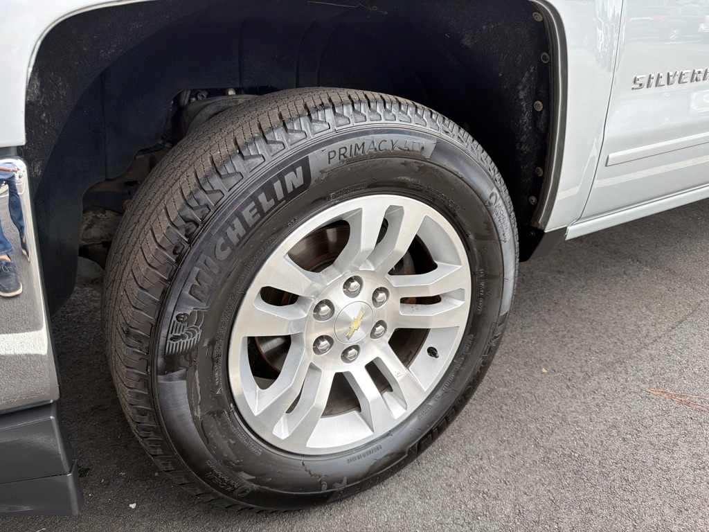 Photo 18 of this CHEVROLET SILVERADO 1500