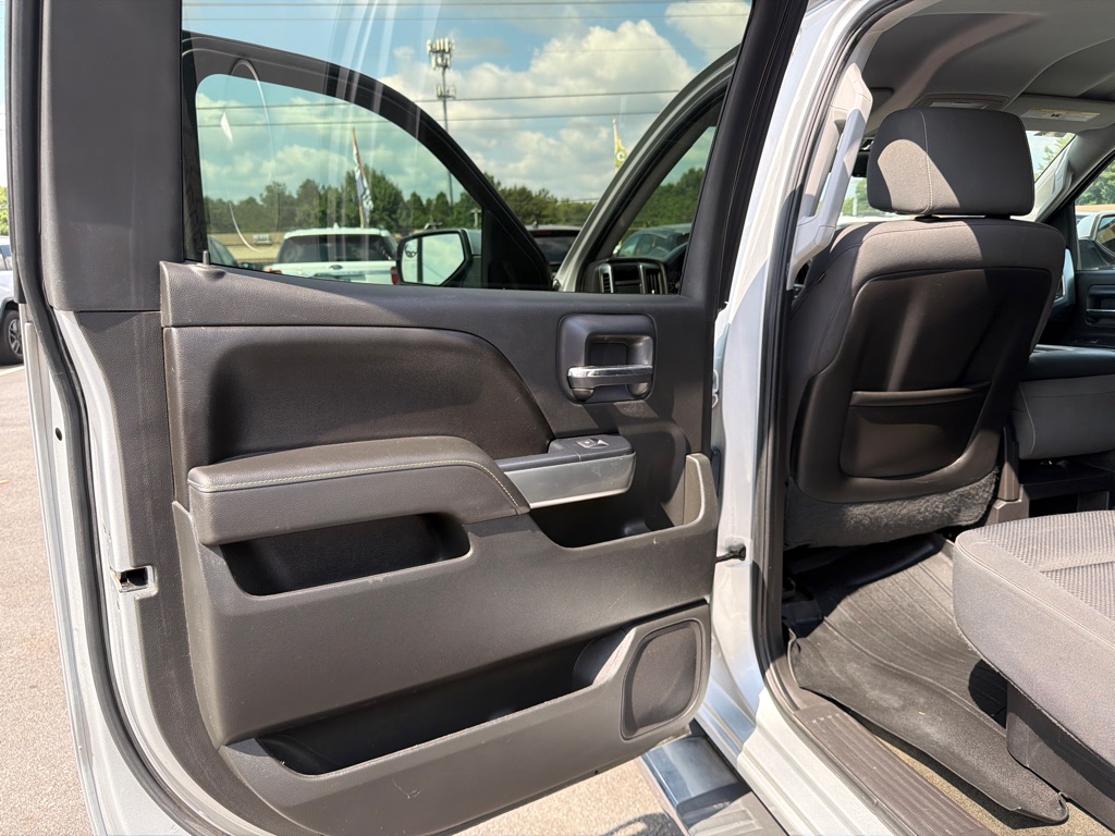 Photo 14 of this CHEVROLET SILVERADO 1500