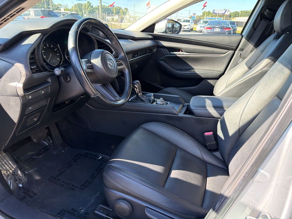 Photo 9 of this MAZDA MAZDA3 SEDAN