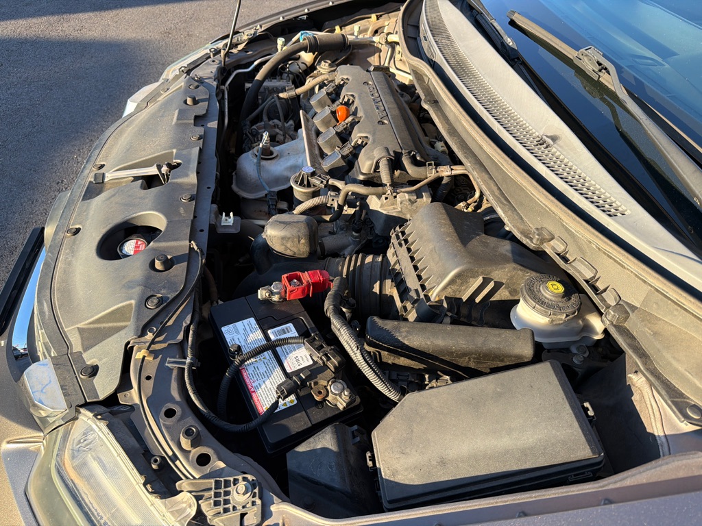 Photo 26 of this HONDA CIVIC