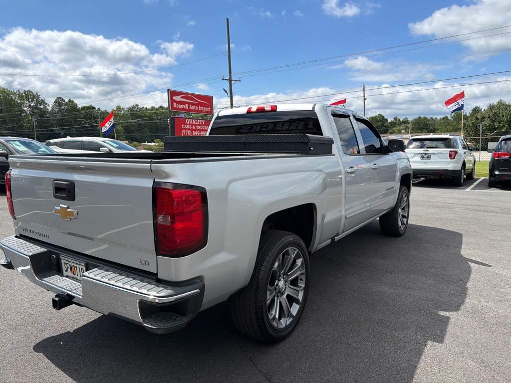 Photo 6 of this CHEVROLET SILVERADO LD 15
