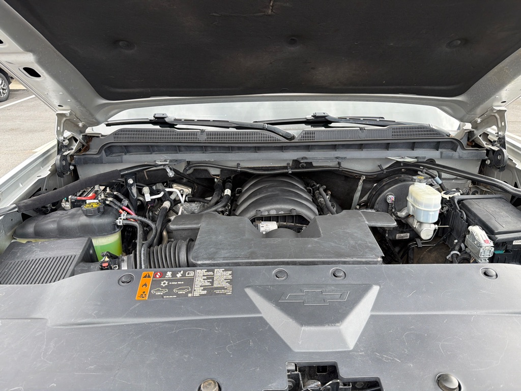 Photo 19 of this CHEVROLET SILVERADO LD 15