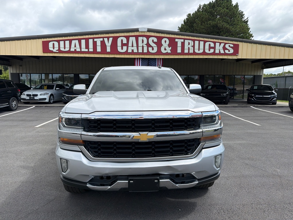 Photo 7 of this CHEVROLET SILVERADO LD 15