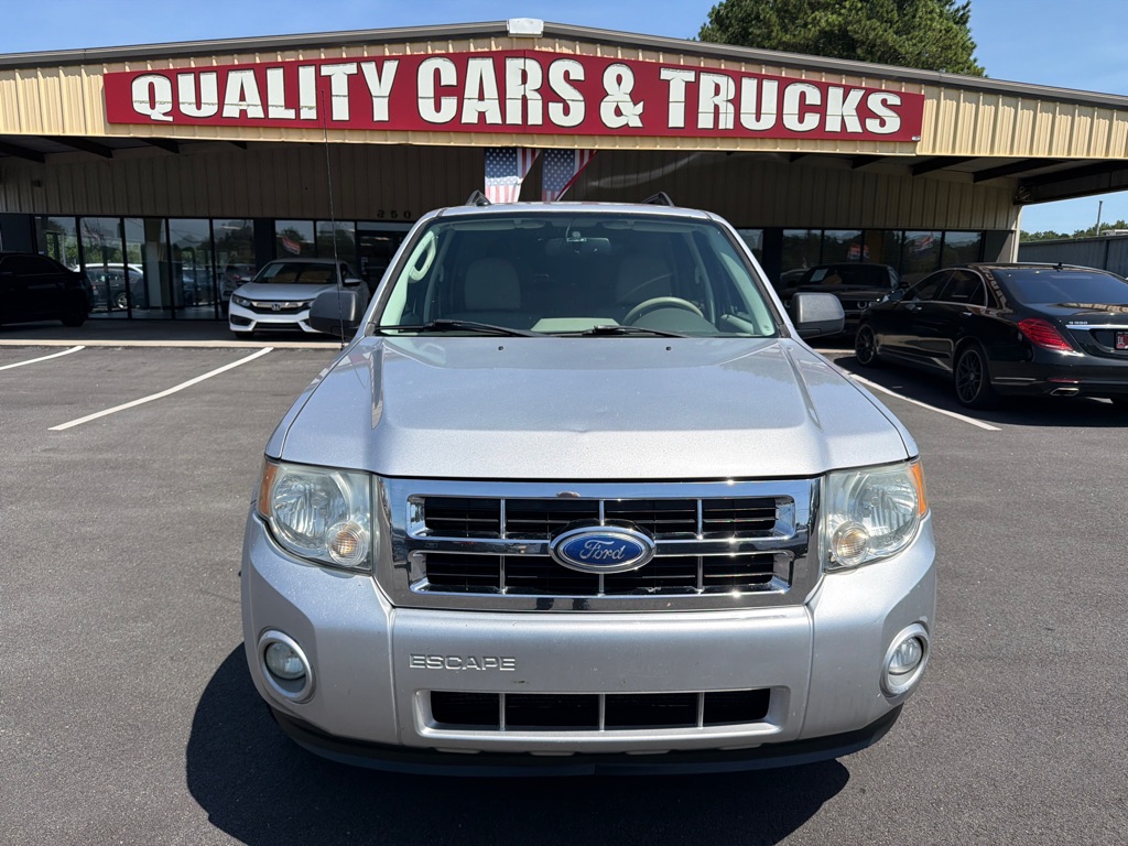 Photo 6 of this FORD ESCAPE