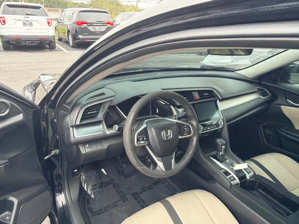 Photo 11 of this HONDA CIVIC