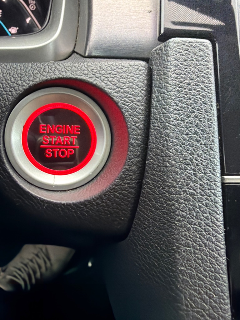Photo 17 of this HONDA CIVIC